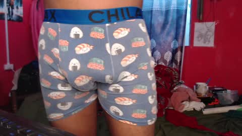 Snapshot of longdickservice01 chatting on 12.13.24 professionalbreastsucker online show from 12.13.24