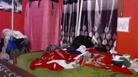 Snapshot of longdickservice01 chatting on 01.29.25 professionalbreastsucker online show from 01.29.25