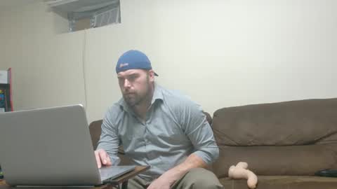 Snapshot of longhairedfreak1921 chatting on 09.25.25 longhairedfreak1921 online show from 09.25.25