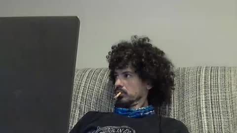 Snapshot of longnight5 chatting on 12.15.24 Alejandro Rulitos Twitter longnight55 Intagram 5longnight5 online show from 12.15.24