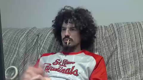 Snapshot of longnight5 chatting on 01.14.25 Alejandro Rulitos Twitter longnight55 Intagram 5longnight5 online show from 01.14.25