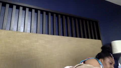 Snapshot of lonshon chatting on 06.21.26 Cock Sucker 94 online show from 06.21.26