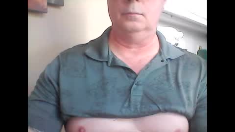 Snapshot of look823 chatting on 09.11.25 look823 online show from 09.11.25