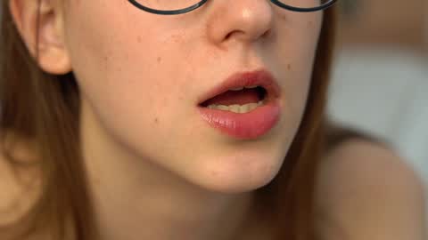 Snapshot of look_my_passion chatting on 02.07.25 Hanna online show from 02.07.25