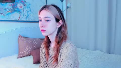 Snapshot of look_my_passion chatting on 02.28.25 Hanna online show from 02.28.25