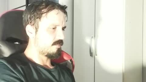 Snapshot of lookaz4010 chatting on 02.10.25 Lucas online show from 02.10.25