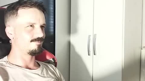 Snapshot of lookaz4010 chatting on 02.26.25 Lucas online show from 02.26.25