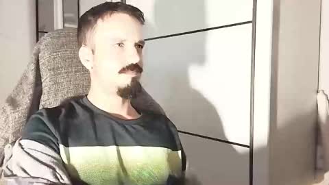 Snapshot of lookaz4010 chatting on 04.16.26 Lucas online show from 04.16.26