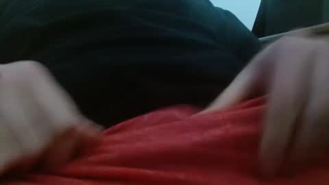 Snapshot of looking4milf21 chatting on 12.30.24 looking4milf21 online show from 12.30.24