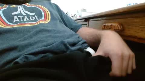 Snapshot of looking4milf21 chatting on 10.28.25 looking4milf21 online show from 10.28.25