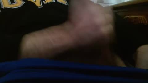 Snapshot of looking4milf21 chatting on 11.08.25 looking4milf21 online show from 11.08.25