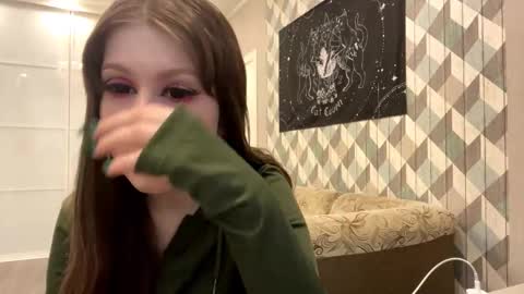 EVA online show from 10.07.25