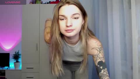 Luna online show from 12.02.25