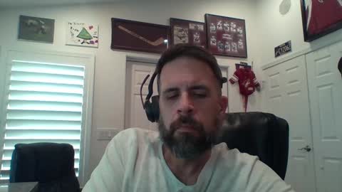 lookyherre online show from 04.21.26