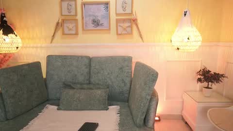 Loona Nyx online show from 10.30.25