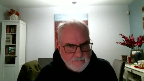 loop102 online show from 02.01.25