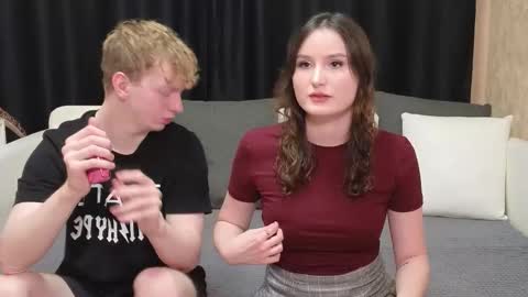 Jean and Isa right couple Mark and Eva left couple online show from 09.24.25