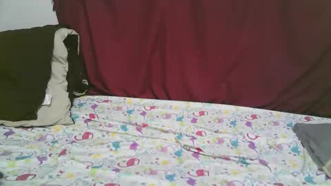 lora_amor online show from 10.12.25