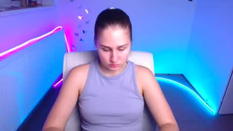 Lora online show from 10.14.25