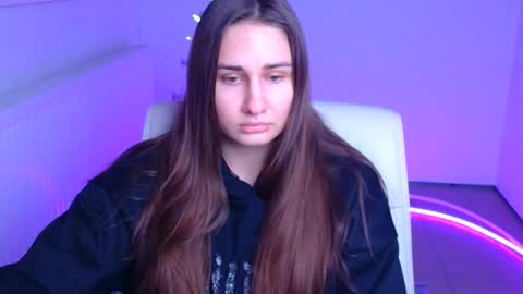 Lora online show from 01.18.26