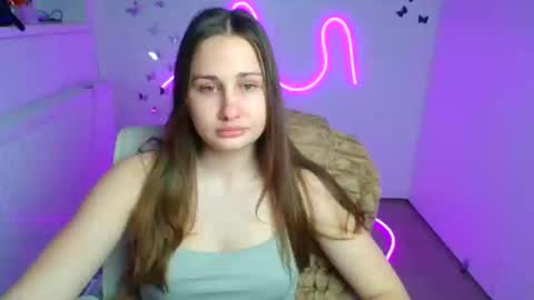 Snapshot of lora_kisses chatting on 05.01.26 Lora online show from 05.01.26
