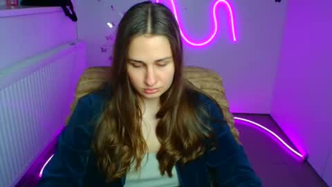 Snapshot of lora_kisses chatting on 05.14.26 Lora online show from 05.14.26