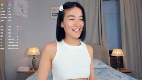 Lora control 2 min for every new Fan Club subscriber online show from 11.09.25