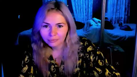 Lora online show from 10.29.25