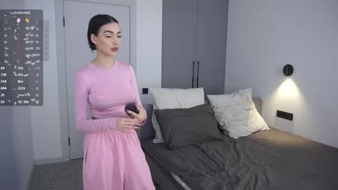  Anita online show from 09.20.25