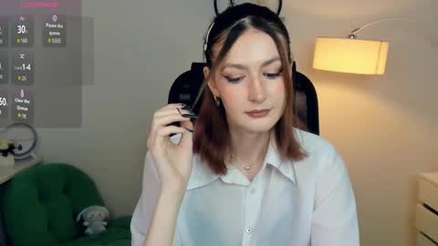 Lora online show from 11.15.25