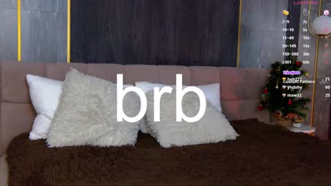 Snapshot of loraineluff chatting on 12.30.24 Loraine online show from 12.30.24