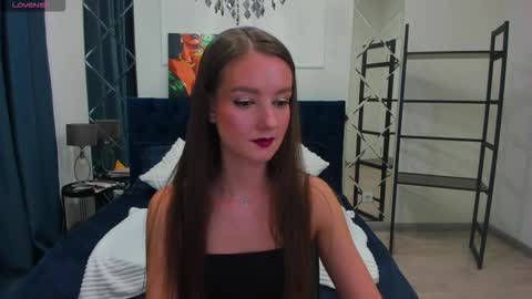 Snapshot of lorasunny chatting on 10.09.25 Ur sensual Lora online show from 10.09.25