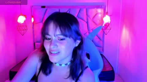 Snapshot of lorber chatting on 03.10.25 online show from 03.10.25