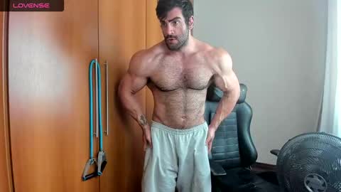 Snapshot of lordtroper chatting on 11.11.25 Lord Troper online show from 11.11.25