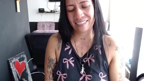 Snapshot of lore_02 chatting on 03.27.26 lore online show from 03.27.26