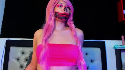 Snapshot of loredepp chatting on 10.02.25 Lore Depp online show from 10.02.25