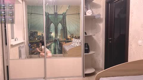 Olivia online show from 11.03.25