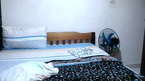 loreen online show from 11.18.25