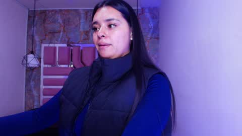 lorem_adams online show from 09.09.25