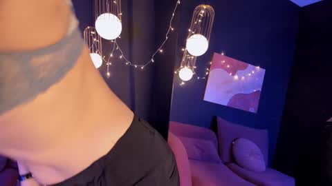 Loren online show from 01.16.25