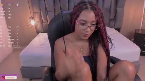 Lorena Vieira  online show from 03.02.25