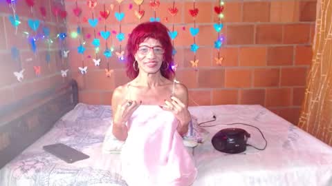Lorena Capelli online show from 01.15.25