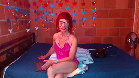 Lorena Capelli online show from 02.20.25