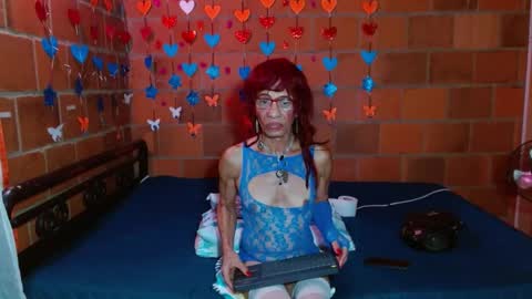 Lorena Capelli online show from 02.23.25