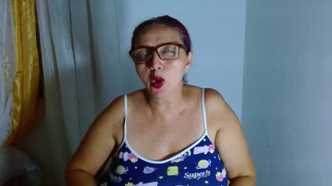 Lorena.. online show from 09.17.25
