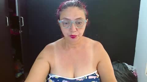 Lorena.. online show from 09.28.25
