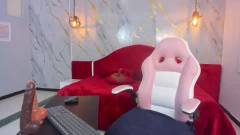 Snapshot of loress_ass_mature chatting on 11.08.25 lorena online show from 11.08.25