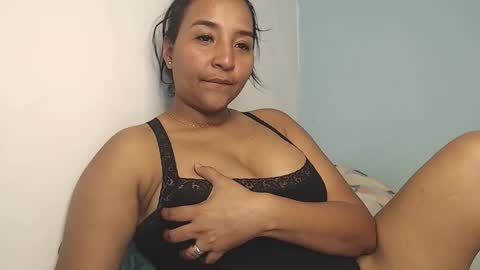 Loretta Gmez online show from 02.06.26