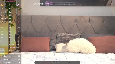 LoretteLorena online show from 02.10.25
