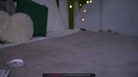 Snapshot of lorettelorenaa chatting on 10.07.25 LoretteLorena online show from 10.07.25